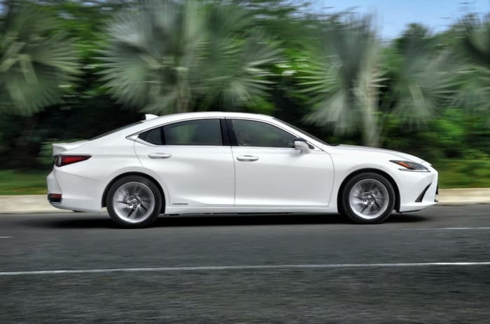 2018 Lexus ES 300h